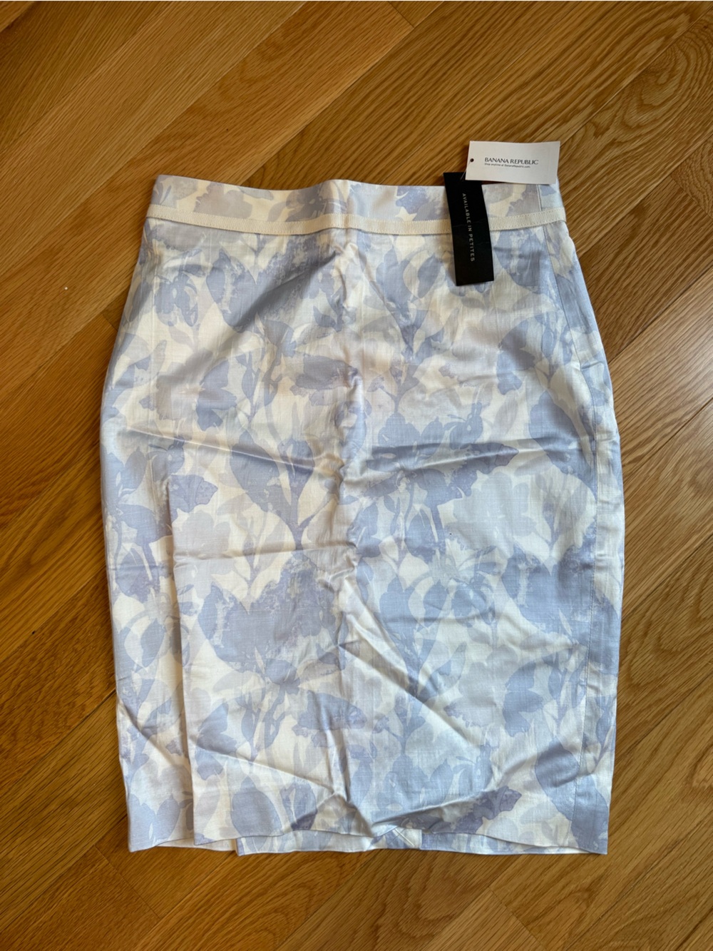 Banana Republic Pale Blue and White Floral Pencil Skirt